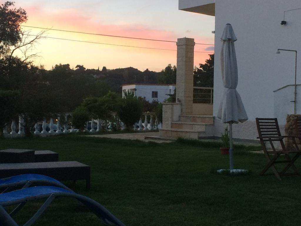 Makis Apartments Arillas  Eksteriør billede